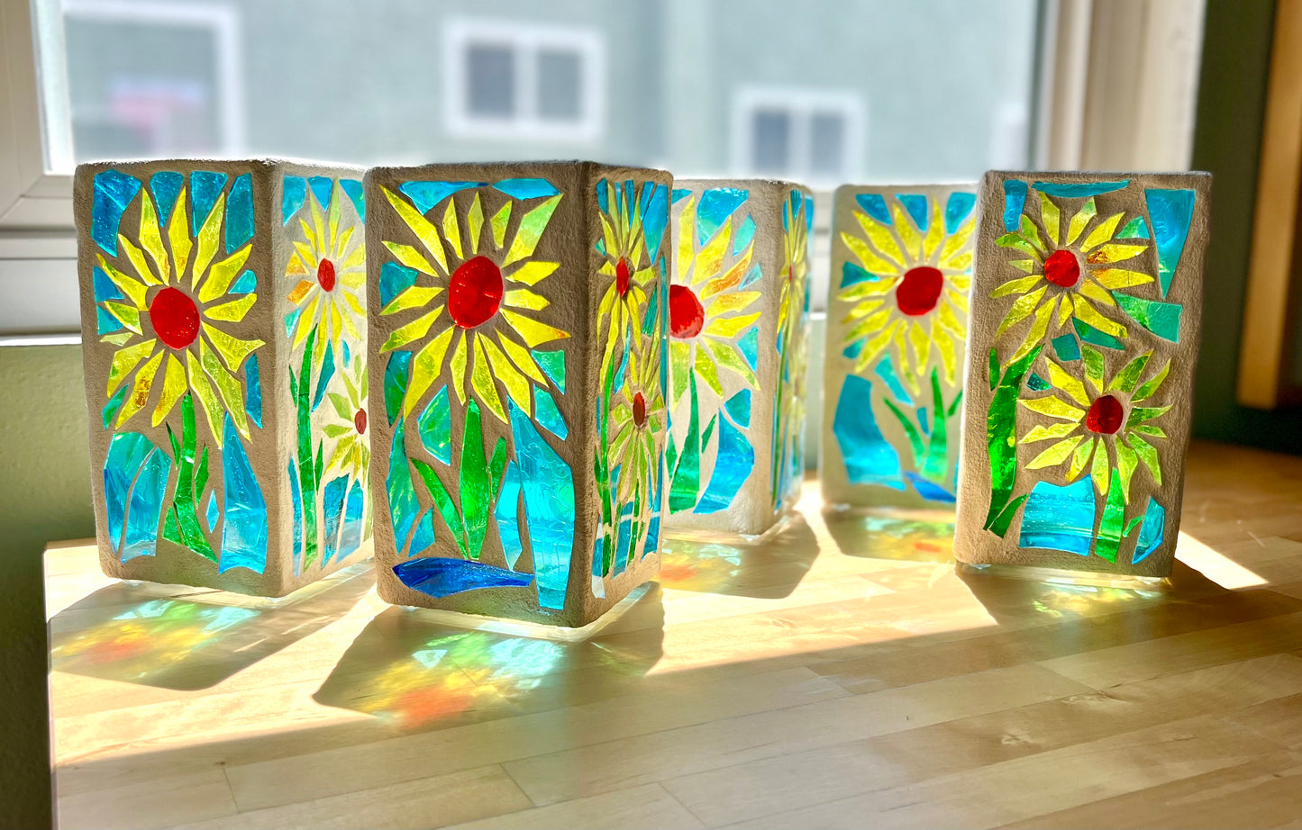"Hope for Ukraine “ Stained Glass Candleholders  – Supporting Refugees Worldwide