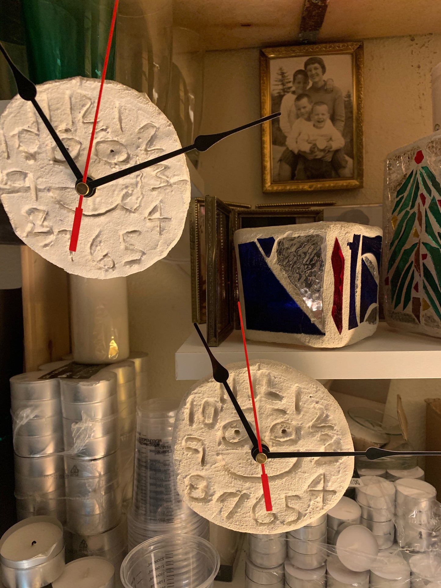 "Tony Time". A Friendly Clock, made with time in mind!