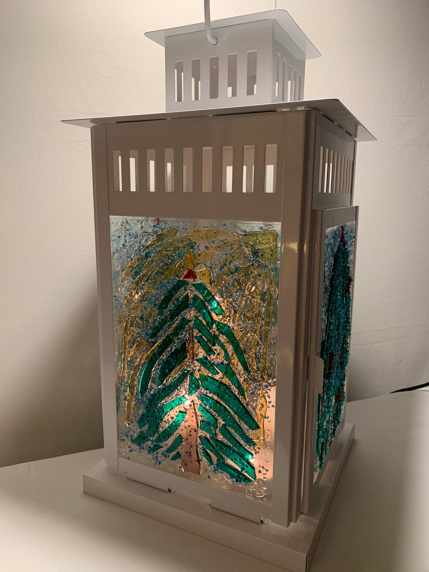 "Christmas Forest 2" Stained Glass Lantern – 15” Tall, Perfect for Holiday Decor