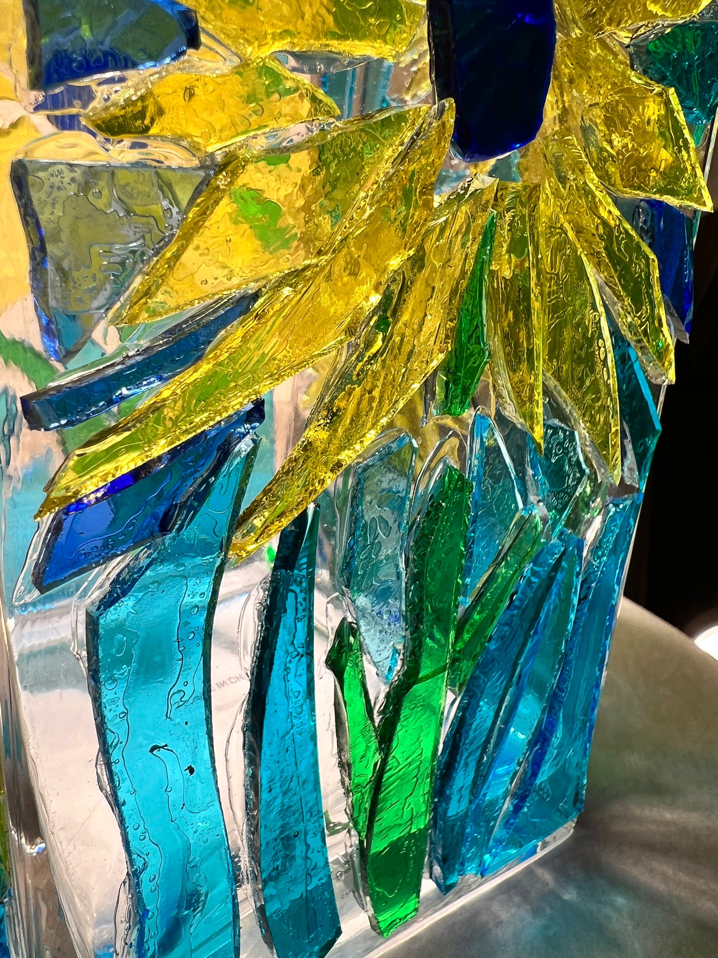 "Hope for Ukraine “ Stained Glass Candleholders  – Supporting Refugees Worldwide