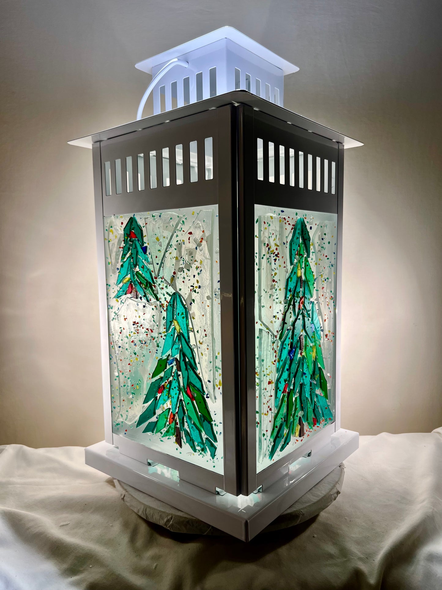 "Christmas Forest 7" Stained Glass Lantern – 15” Tall, Perfect for Holiday Decor