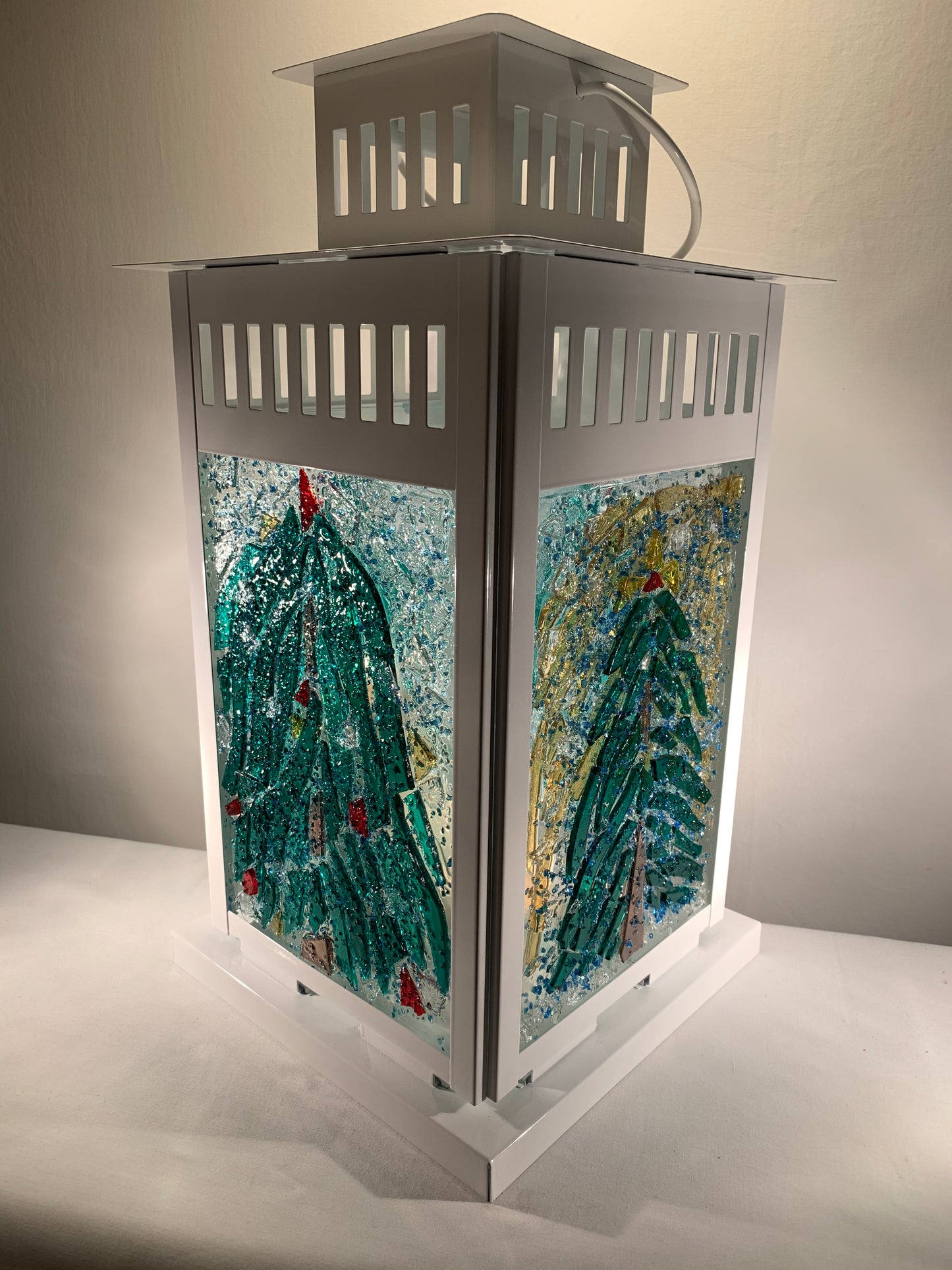 "Christmas Forest 2" Stained Glass Lantern – 14” Tall, Perfect for Holiday Decor